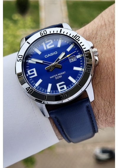 Casio Csıste11 Erkek Kol Saati