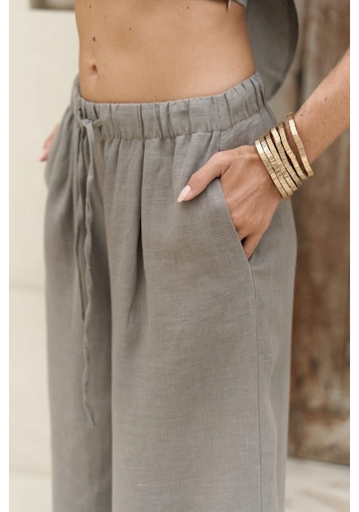 Mai Collection Mai Studios Co. Moira Füme Keten Crop Pantolon Takım Füme Mai Collection Mai Studios Co. Moira Füme Keten Crop Pantolon Takım Füme