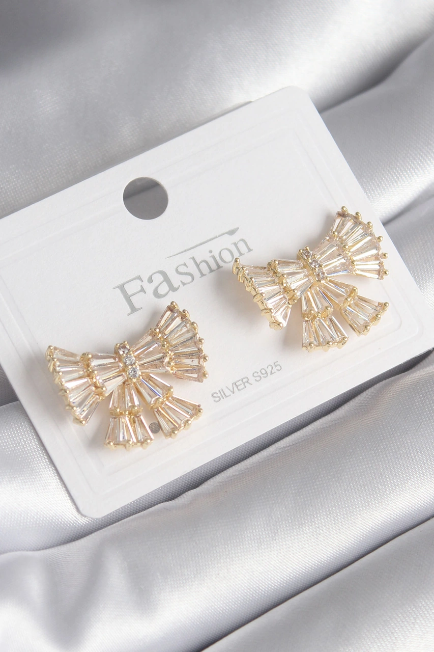 Pirinç Gold Renk Zirkon Taşlı Kurdele Model Kadın Küpe Diğer