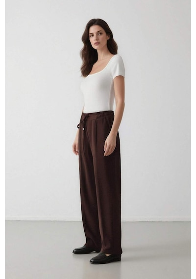 Defacto Jogger Pantolon Lastikli Bel Bağcıklı Basic Düz Paça D2573AX24AUBN130 Kahve Defacto Jogger Pantolon Lastikli Bel Bağcıklı Basic Düz Paça D2573AX24AUBN130 Kahve