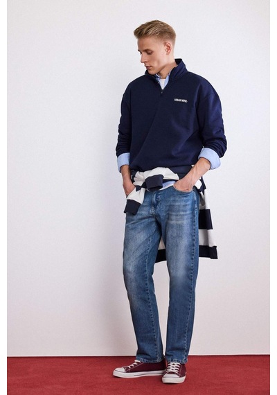 Defacto Boxy Fit Dik Yaka Yarım Fermuarlı Baskılı Sweatshirt G6476ax25wnnv253 Lacivert-nv253