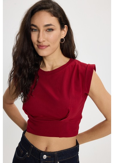 Tudors Kadın Slim Fit %100 Pamuk Pileli Yumuşak Doku Bordo Bisiklet Yaka Crop Bluz-50395