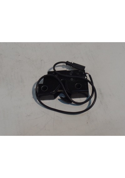 5C7823509B JETTA 2011-2015 MOTOR KAPUT KİLİDİ
