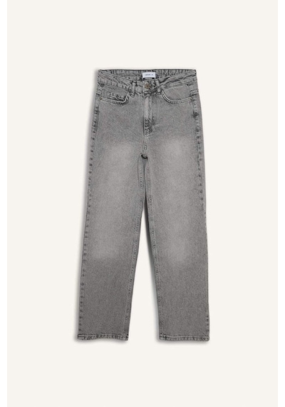 Defacto Comfort Straıght Normal Bel Kısa Paça Jean Yıkamalı Pantolon H5367ax26smnm55 Gri-nm55 Defacto Comfort Straıght Normal Bel Kısa Paça Jean Yıkamalı Pantolon H5367ax26smnm55 Gri-nm55