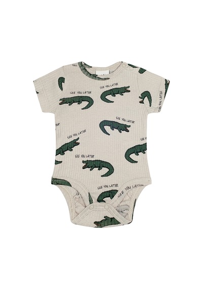 Antebies Timsah Kısa Kollu Body Pantolon Set renkli