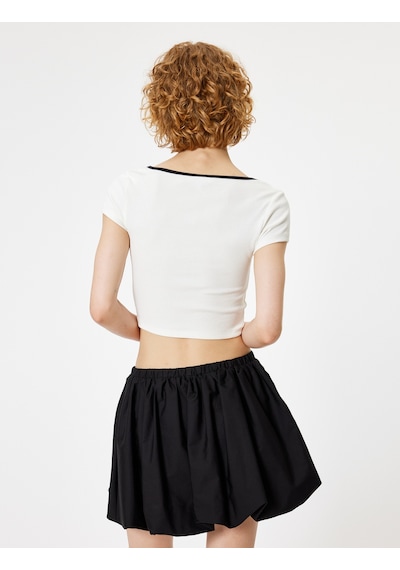 Koton Crop Tişört Bağlama Detaylı Kısa Kollu Slim Fit Ekru 4sal11079ık Ekru Koton Crop Tişört Bağlama Detaylı Kısa Kollu Slim Fit Ekru 4sal11079ık Ekru