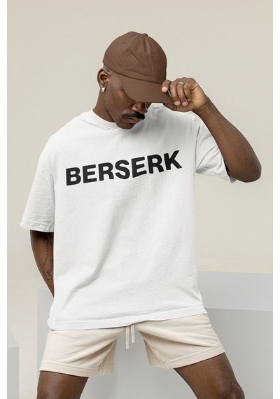 Berserk Baskılı Unisex Oversize Anime Tişört Beyaz