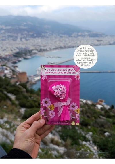 Mini Buket Aynasız Yazılı Love Flowers Çiçek Buketi