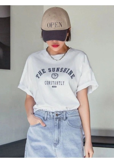Flood Of Style Kadın Beyaz Siyah The Sunshine Baskılı Oversize Bisiklet Yaka Tshirt