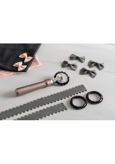 Marcato Atlas 150 Pastel Pembe Makarna Makinesi + Pastawheel