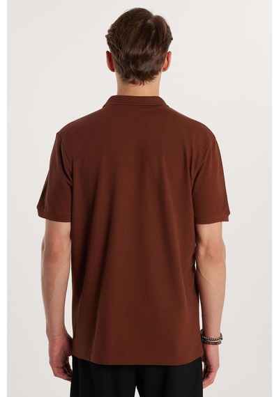 Tudors Erkek Regular Fit Klasik Kesim Pamuklu Yumuşak Dokulu Serin Tutan Kumaş Düz Kahverengi Polo Yaka Tişört-34951 Kahverengi Tudors Erkek Regular Fit Klasik Kesim Pamuklu Yumuşak Dokulu Serin Tutan Kumaş Düz Kahverengi Polo Yaka Tişört-34951 Kahverengi