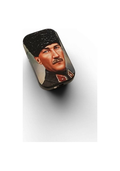 Kalpaklı Atatürk Portresi Ve Türk Bayrağı Baskılı Lüks Metal Çakmak - Milli Seri Çok Renk