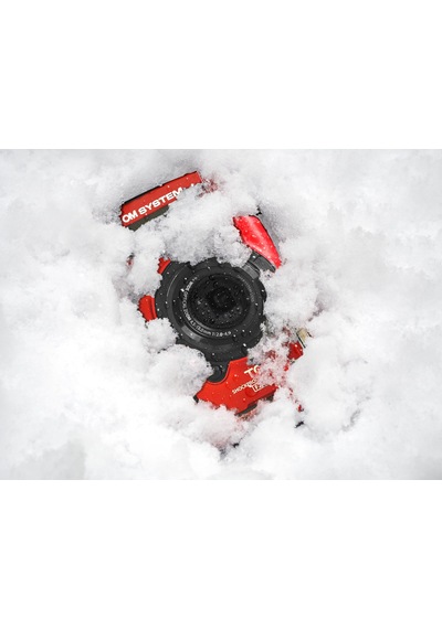 Om System Tough Tg-7 Kırmızı Dijital Kamera, Su Geçirmez, Darbeye Dayanıklı, Su Altı Ve Makro Çekim Modları, 4k Video, 4 Kat Geniş Açılı Zoom Olympus Tg-6'nın Devamı Modeli