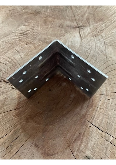 MASA GÖNYESİ LE KÖŞEBENT DEMİRİ 8*8 CM 1 ADET