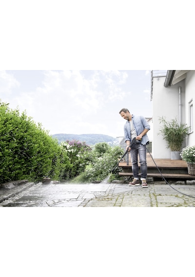 Karcher 1.679-404.0 K 4 Compact UM Car 130 Bar Basınçlı Yıkama Makinesi