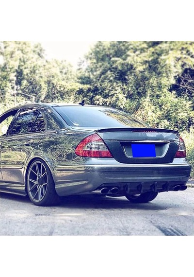 Mercedes E W211 Bagaj Üstü Spoiler Parlak Siyah Spoyler Plastik İthal 2002-2009