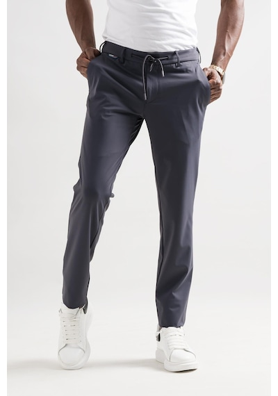 Slimfit Beli Lastikli Ve İplikli Polyamid Hafif Parlak Kışlık Kumaş Erkek Jogger Pantolon 001