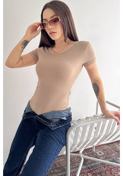 Basic Body Kadın Kısa Kollu Pamuklu Esnek Bodysuit Bej