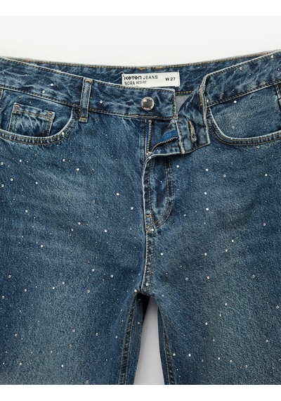 Koton Taş Detaylı Yüksek Bel Düz Paça Denim Pantolon- Straight Jeans Orta İndigo 7wal40097md Koton Taş Detaylı Yüksek Bel Düz Paça Denim Pantolon- Straight Jeans Orta İndigo 7wal40097md