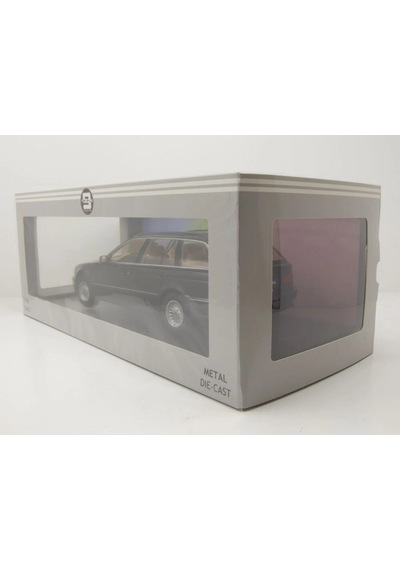 Trıple T9 1/18 Bmw 5 Series E39 Touring Black Metallic