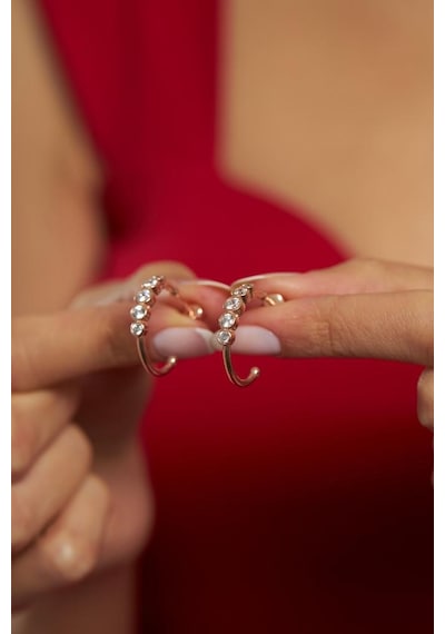 Roza Silver Zirkon Taşlı Rose Tek Sıra Halka Çivili Gümüş Küpe