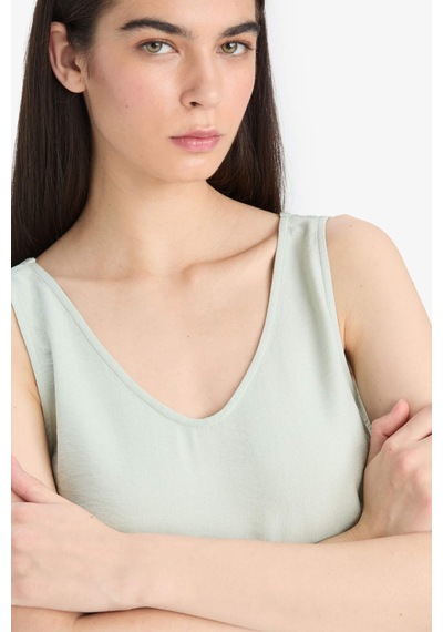 Defacto Regular Fit V Yaka Kolsuz Bluz E6395ax25smgn270 Yeşil