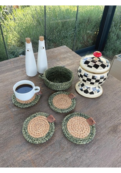 4 Adet Yuvarlak Kılfılı Bardak Altlığı- Leke Tutmaz- Naturel-yeşil 13x13 Cm Yeşil