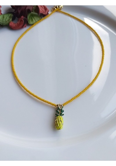 Sarı Ananas Figürlü Boncuk Kolye Çok Renkli