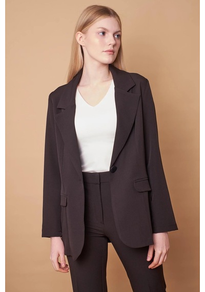 Kadın Yakalı Cep Kapaklı Uzun Kol Hafif Likralı Kumaş Oversize Blazer Ceket Pantolonu Jument 40075 -siyah Siyah Kadın Yakalı Cep Kapaklı Uzun Kol Hafif Likralı Kumaş Oversize Blazer Ceket Pantolonu Jument 40075 -siyah Siyah
