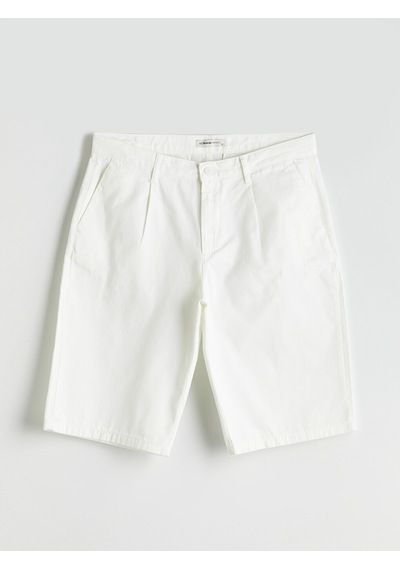 Lcwaıkıkı Classic Beyaz Rahat Kalıp Gabardin Erkek Bermuda Şort
