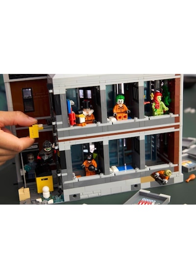 Lego 76300 Batman Arkham Asylum