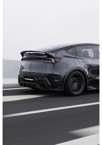 Junıper Model Y 2025+ Yofer Spoıler Pıano Black