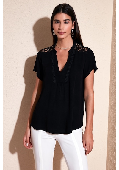 Lela Güpür Detaylı % 100 Pamuk Regular Fit V Yaka Bayan Bluz 611Bz0286 Siyah
