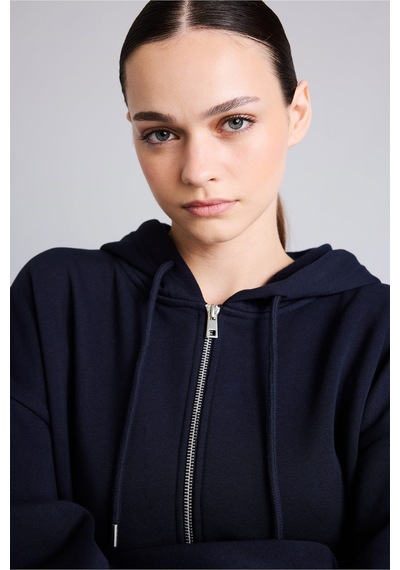 Defacto Pamuklu Oversıze Kapüşonlu Kalın Kumaş Sweatshirt V4233az26aunv241 Lacivert-nv241