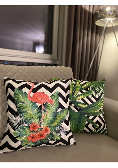 Flamingo Ve Yaprak Desenli Çift Taraflı Dekoratif 2'li Kırlent Kılıfı Seti Çok Renkli