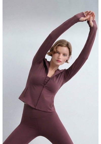 Soft&Basic Fit Yumuşak Dokulu Fermuarlı Kapüşonlu Cepli Parmak Geçirmeli Detaylı Hırka Bordo