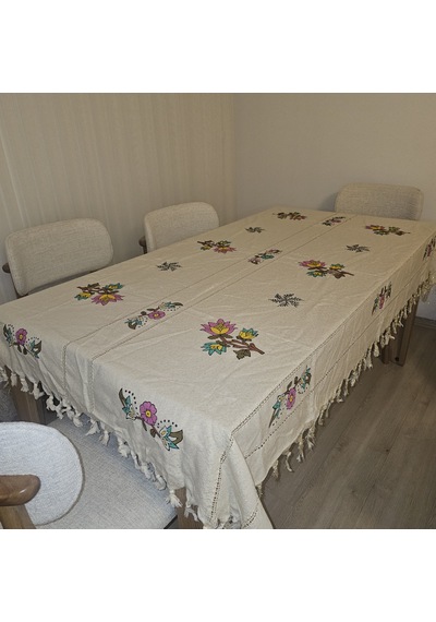 Çiçek Desenli El Baskısı El Boyaması Masa Örtüsü 150x210 Beyaz