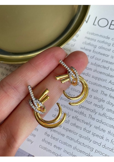 Pinery Jewels Zirkon Taşlı C Sallantılı Altın Kaplama Kadın Küpe Çifti Altın