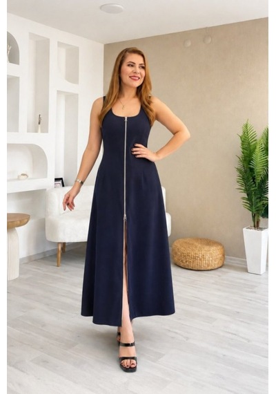 Efnaz Style Kadın Askılı Kare Yaka Önden Fermuarlı Geniş Kesim Janjan Krep Elbise Lacivert Efnaz Style Kadın Askılı Kare Yaka Önden Fermuarlı Geniş Kesim Janjan Krep Elbise Lacivert