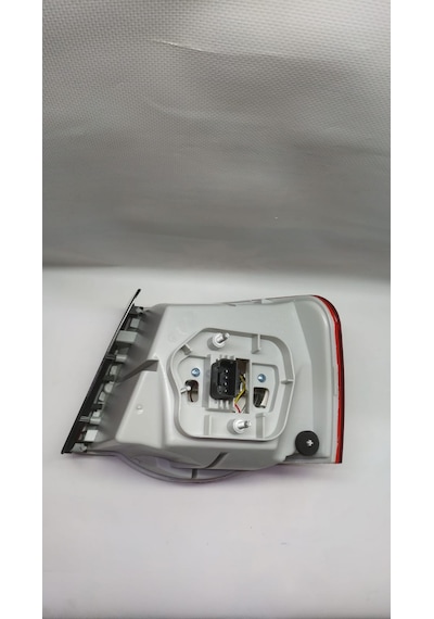 1K5945095 Jetta 2006-2011 Sol Dış Stop 1K5945095 Jetta 2006-2011 Sol Dış Stop