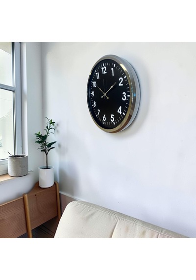 Krom Standart Dekoratif 52 X 52 Cm Duvar Saati Klasik Metal Beyaz Kadran