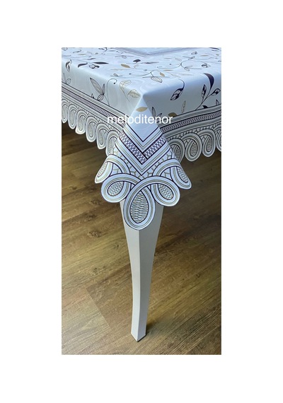 Astarlı Zincir Volanlı Oval Dalgalı Kenarlı Pvc Pano Muşamba Masa Örtüsü Kaymaz Silinebilir Kahverengi Astarlı Zincir Volanlı Oval Dalgalı Kenarlı Pvc Pano Muşamba Masa Örtüsü Kaymaz Silinebilir Kahverengi