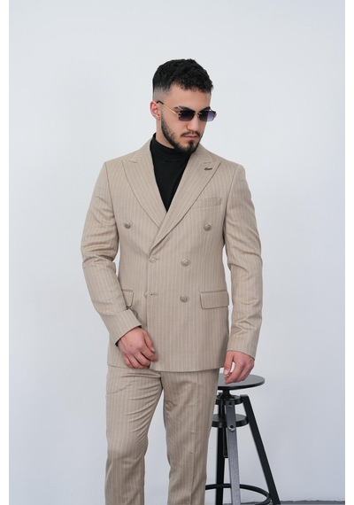 Dupont Classics Dupont Slim Fit Sivri Yaka 6 Drop Çift Yırtmaç Çizgili Viskon Kruvaze Erkek Takım Elbise Koyu Bej Dupont Classics Dupont Slim Fit Sivri Yaka 6 Drop Çift Yırtmaç Çizgili Viskon Kruvaze Erkek Takım Elbise Koyu Bej