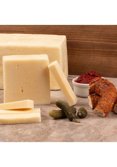 İzmir Tulum Peyniri 1 Kg - Geleneksel Olgunlaştırılmış Gurme Lezzet