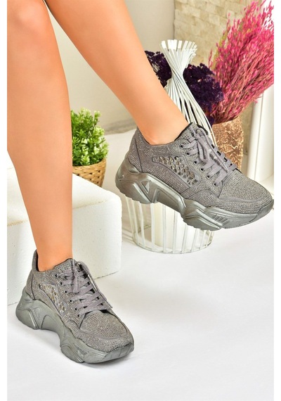 Fox Shoes Platin Metal Taş Detaylı Kadın Spor Ayakkabı M444302814 Platin