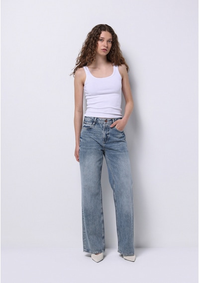 Colin's Colins Regular Fit Yüksek Bel Geniş Paça Kadın Pamuk Light Indigo Denim Jean Pantolon Cl1075828 Q1.v1 Dn08139 Mavi Colin's Colins Regular Fit Yüksek Bel Geniş Paça Kadın Pamuk Light Indigo Denim Jean Pantolon Cl1075828 Q1.v1 Dn08139 Mavi