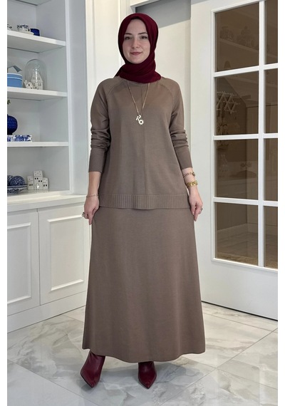 Rabia Şamlı Ceren Etekli Triko Takım Sütlü Kahve Normal