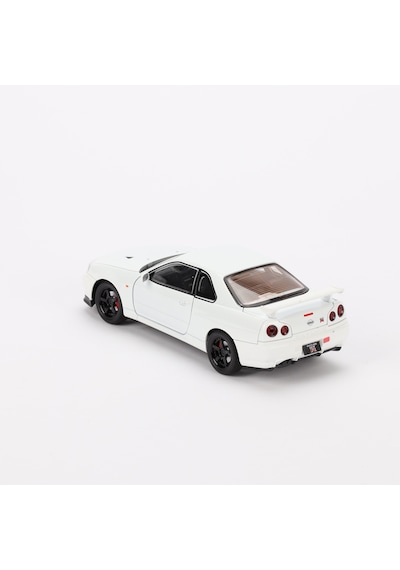 1:24 Ölçek Sesli Işıklı 4 Kapısı Kaput Ve Bagajı Açılan Stantlı Model Araç Gtr Beyaz