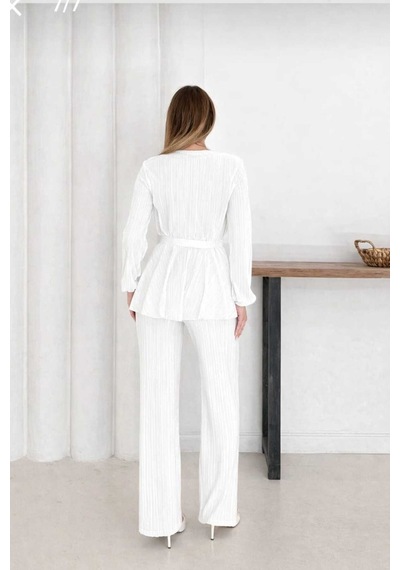 Unika Boutique Antrasit Krovave Pliseli Takım beyaz