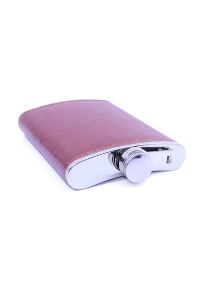 Kahverengi Deri Kaplama Paslanmaz Çelik Cep Matarası - Hip Flask 9 Oz